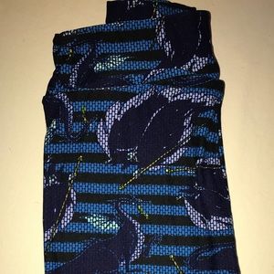 BNWT OS Disney Maleficent Leggings